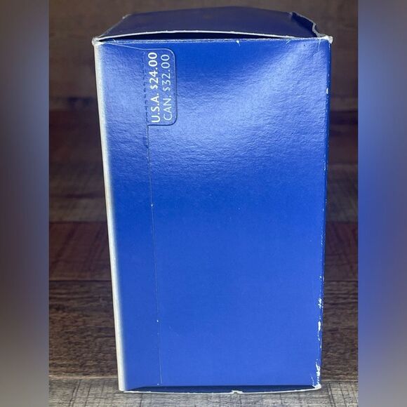 Vintage Hallmark Keepsake Lighthouse Greetings Christmas Ornament Flashing Light - Picture 7 of 11